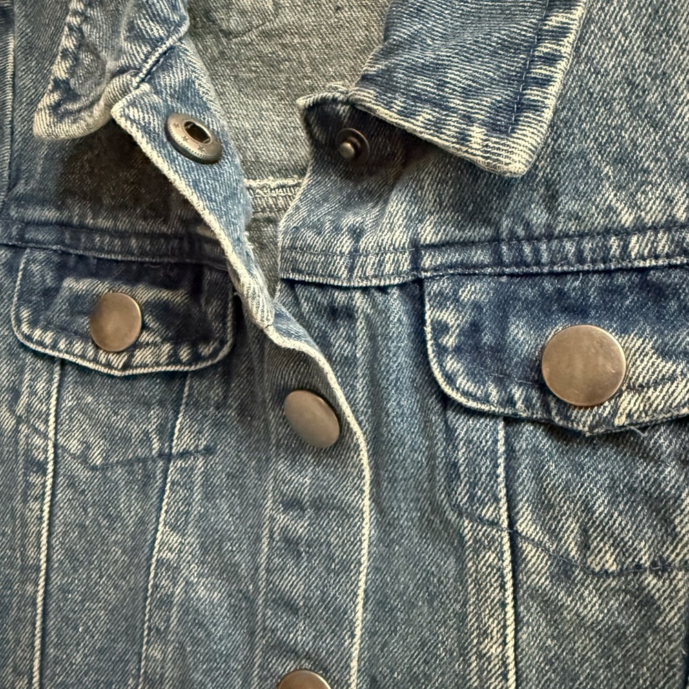 Miki Miette Kids Denim Jacket with Patches - Size 3T - Picture 7 of 7